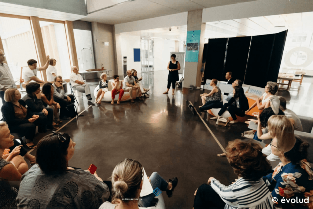 Debriefing après une session de serious game — transfert des apprentissages