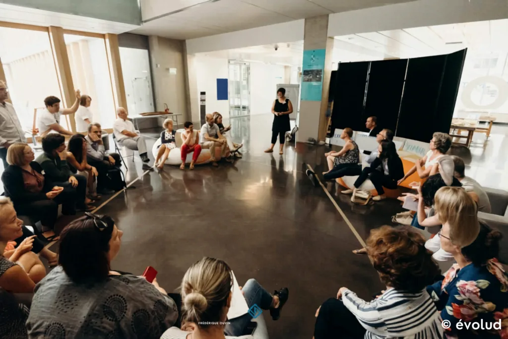 Debriefing après une session de serious game — transfert des apprentissages